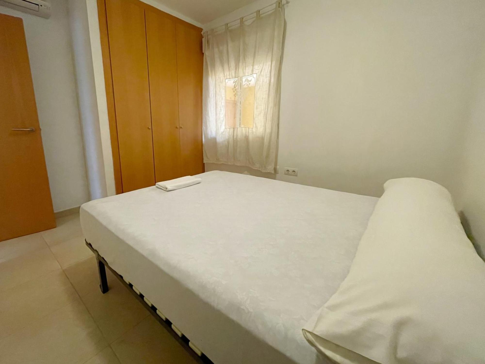 Apartamentos Los Almendros 3000 오로페사델마르 외부 사진