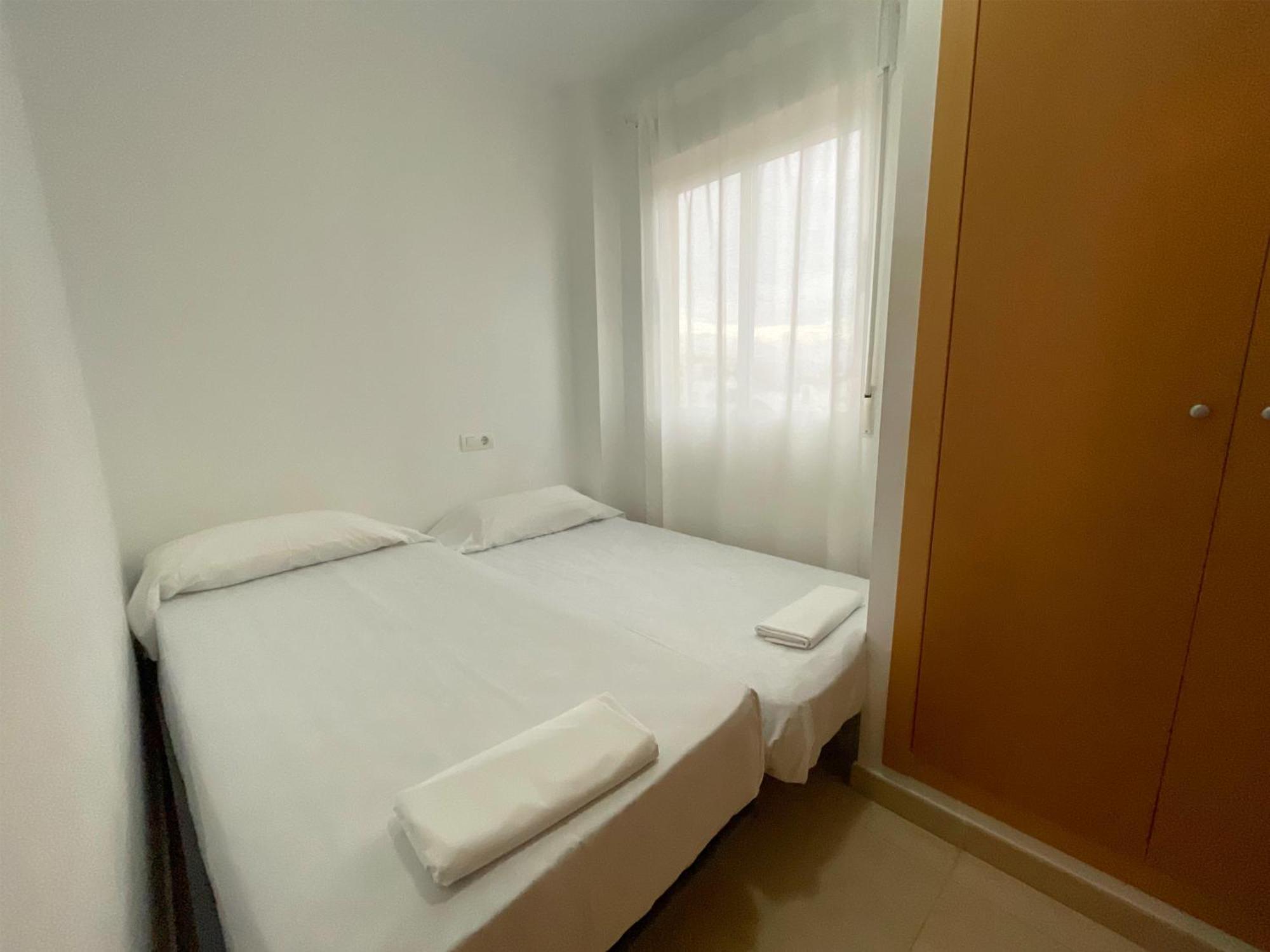 Apartamentos Los Almendros 3000 오로페사델마르 외부 사진